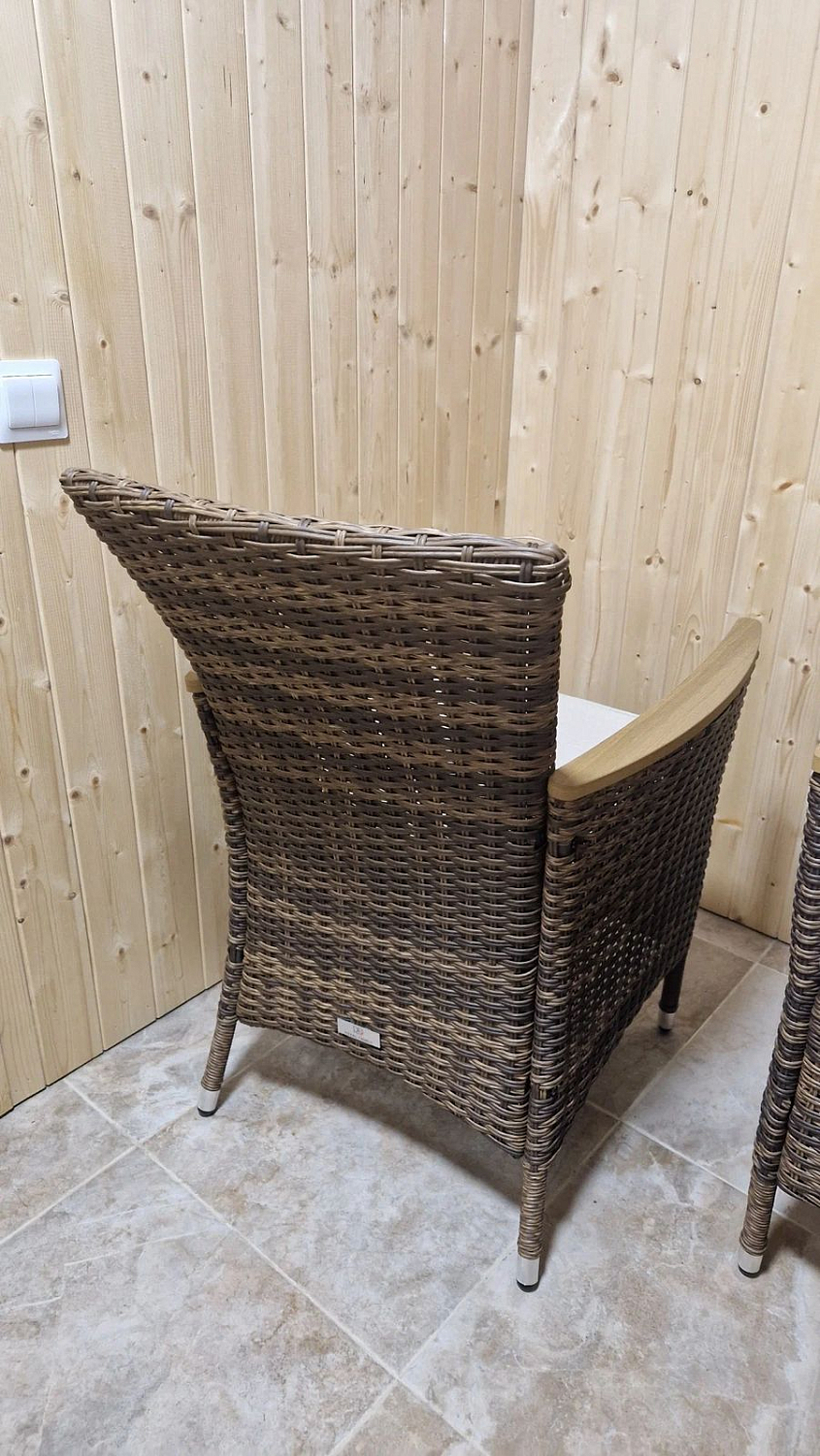 Кресла Royal Family AMELIA: когда комфорт встречается с эстетикой дерева